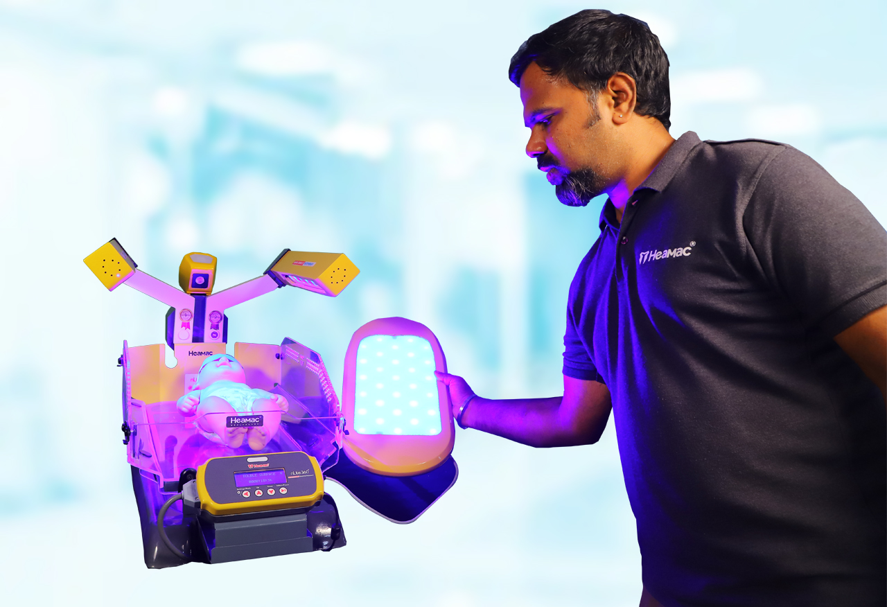 Baby recovering with home phototherapy